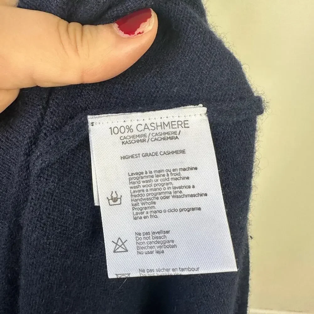 Notshy Cashmere layering wearing